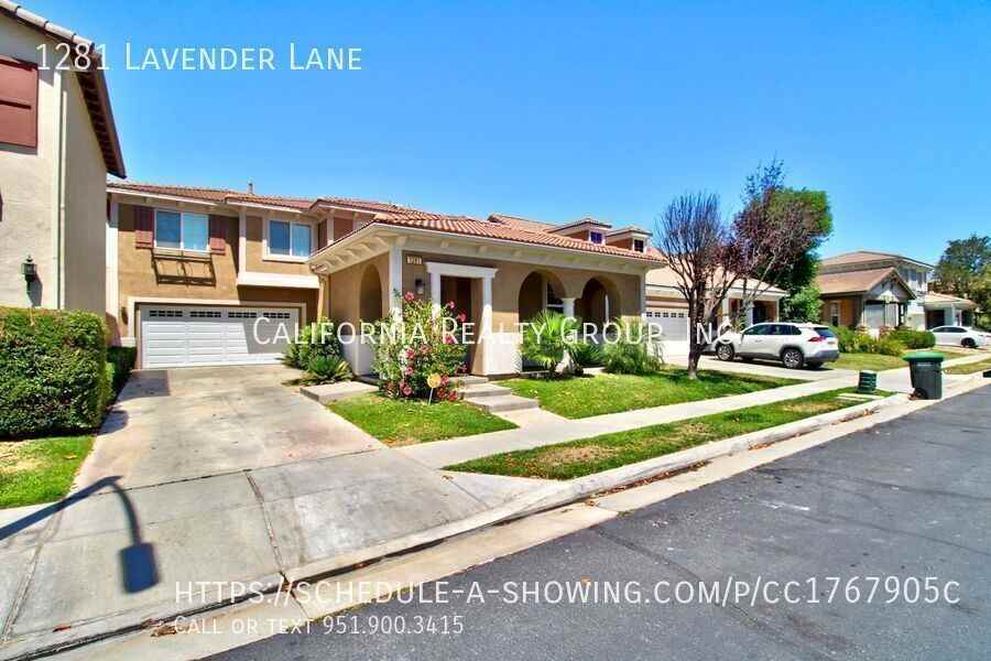 1281 Lavender Ln - Photo 5 of 50