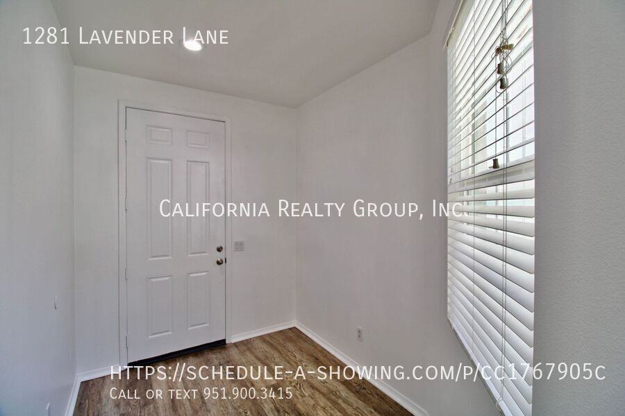 1281 Lavender Ln - Photo 7 of 50