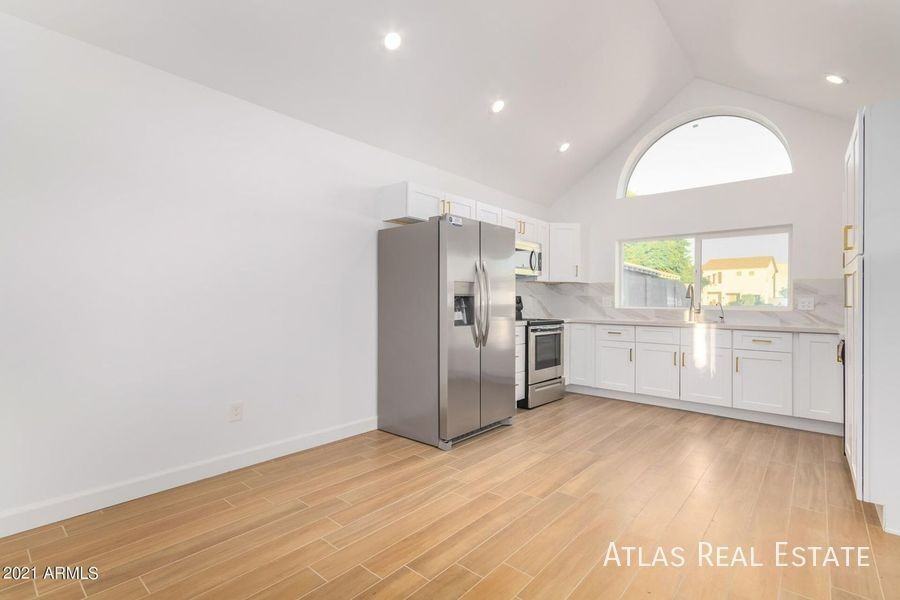 444 S Delaware St #2 - Photo 2 of 23