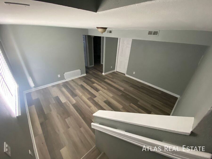 4655 Gaylord St #A - Photo 5 of 15