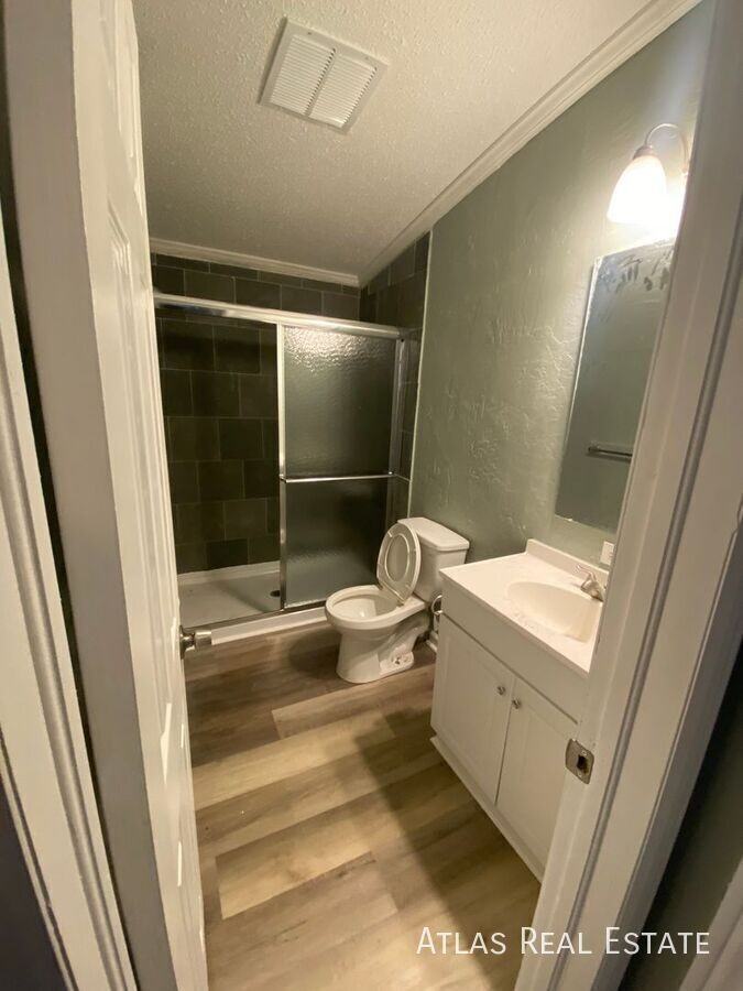 4655 Gaylord St #A - Photo 6 of 15