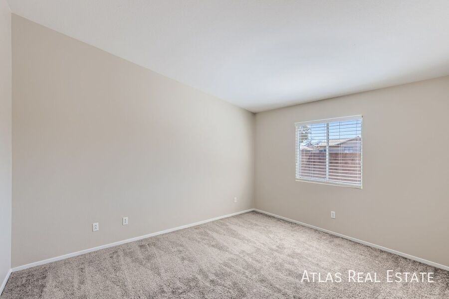 3105 Meadow Flower Ave - Photo 5 of 17