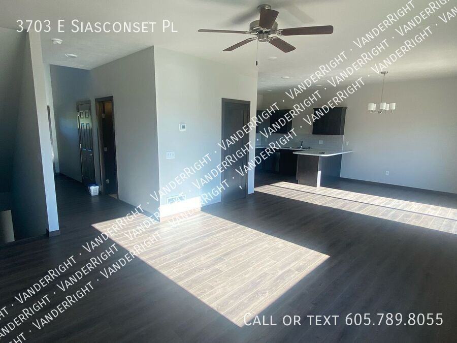 3703 E Siasconset Pl - Photo 3 of 14