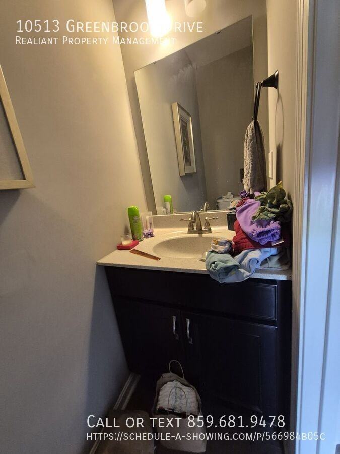 10513 Greenbrook Dr - Photo 5 of 23