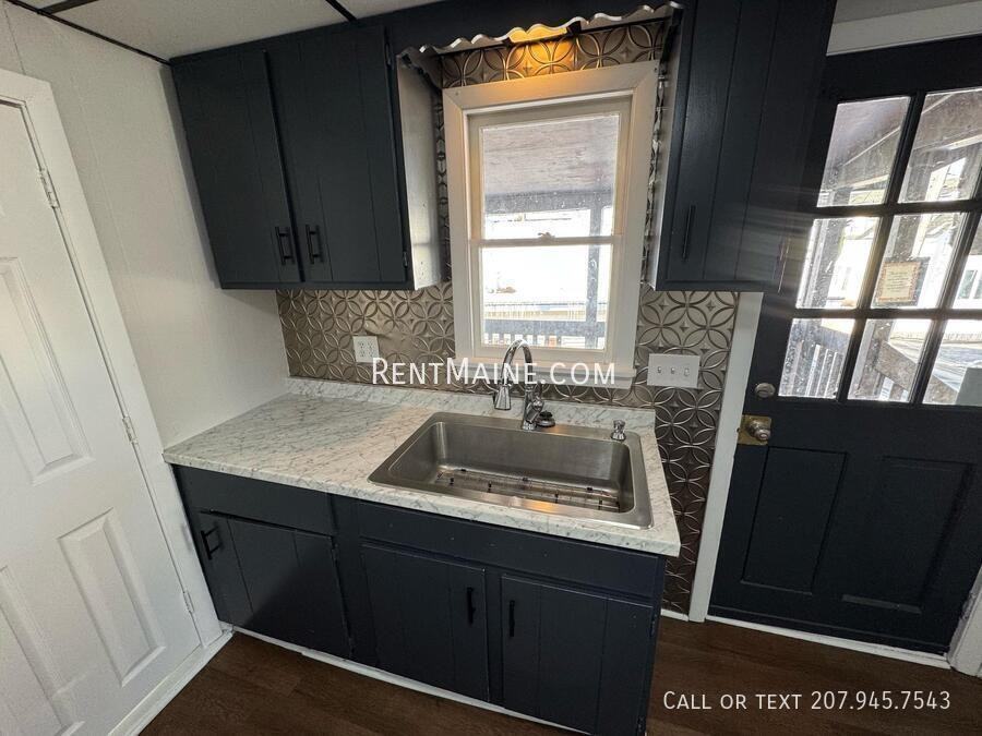 51 Bosworth St #3 - Photo 2 of 15