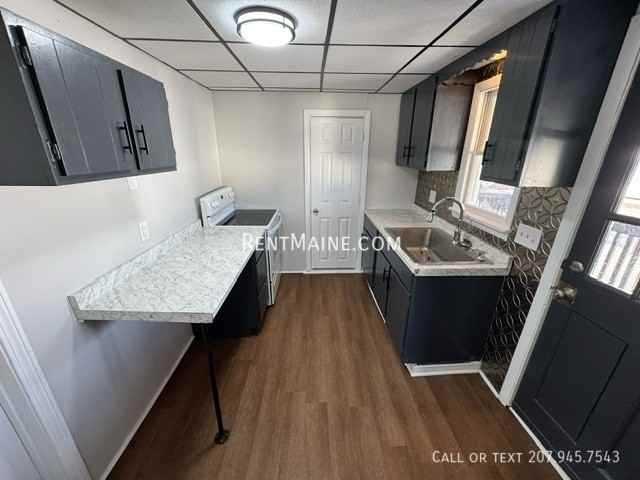 51 Bosworth St #3 - Photo 3 of 15