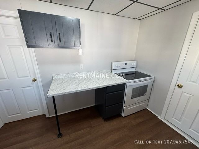 51 Bosworth St #3 - Photo 4 of 15