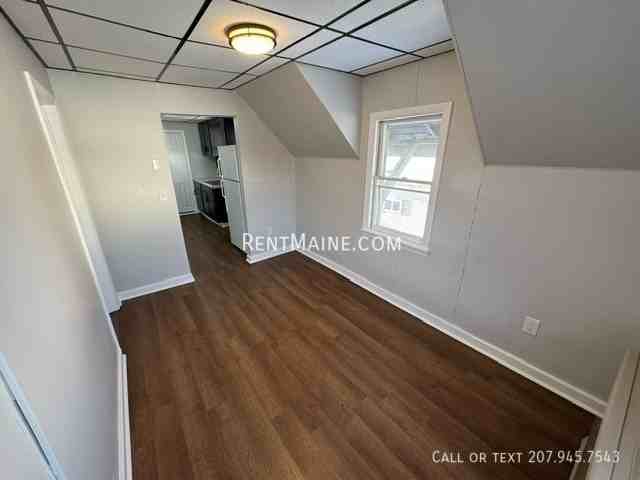51 Bosworth St #3 - Photo 5 of 15