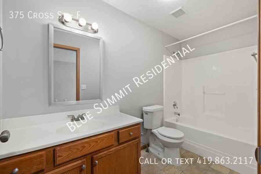 375 Cross St #F - Photo 6 of 7