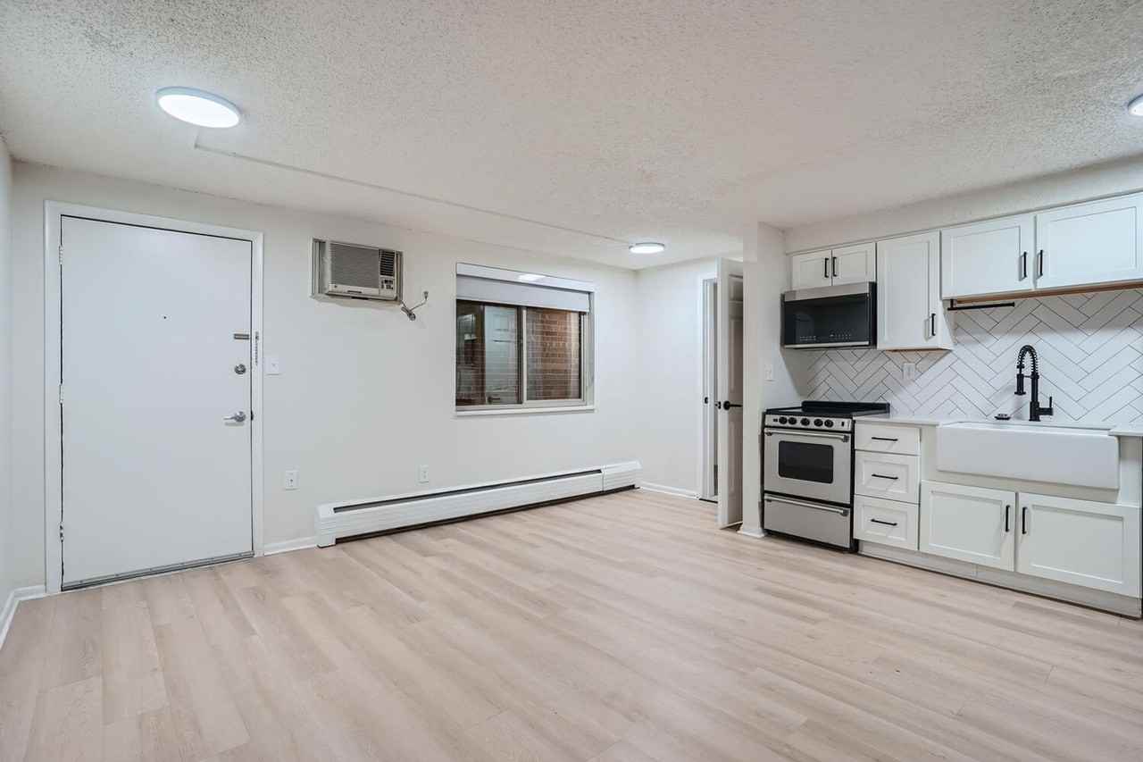 Miner Court - Photo 7 of 20