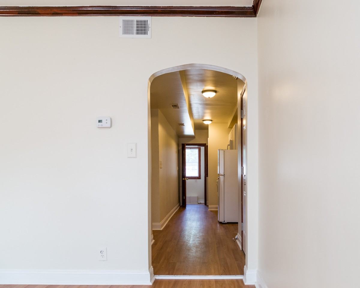 1715 Capitol Ave Ne Apt 3 #3 - Photo 7 of 23