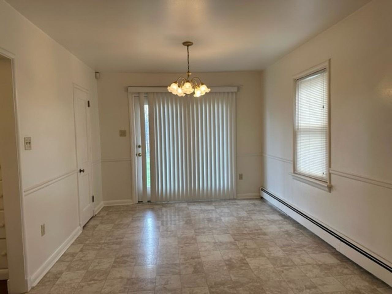 704 Hogestown Rd - Photo 7 of 14