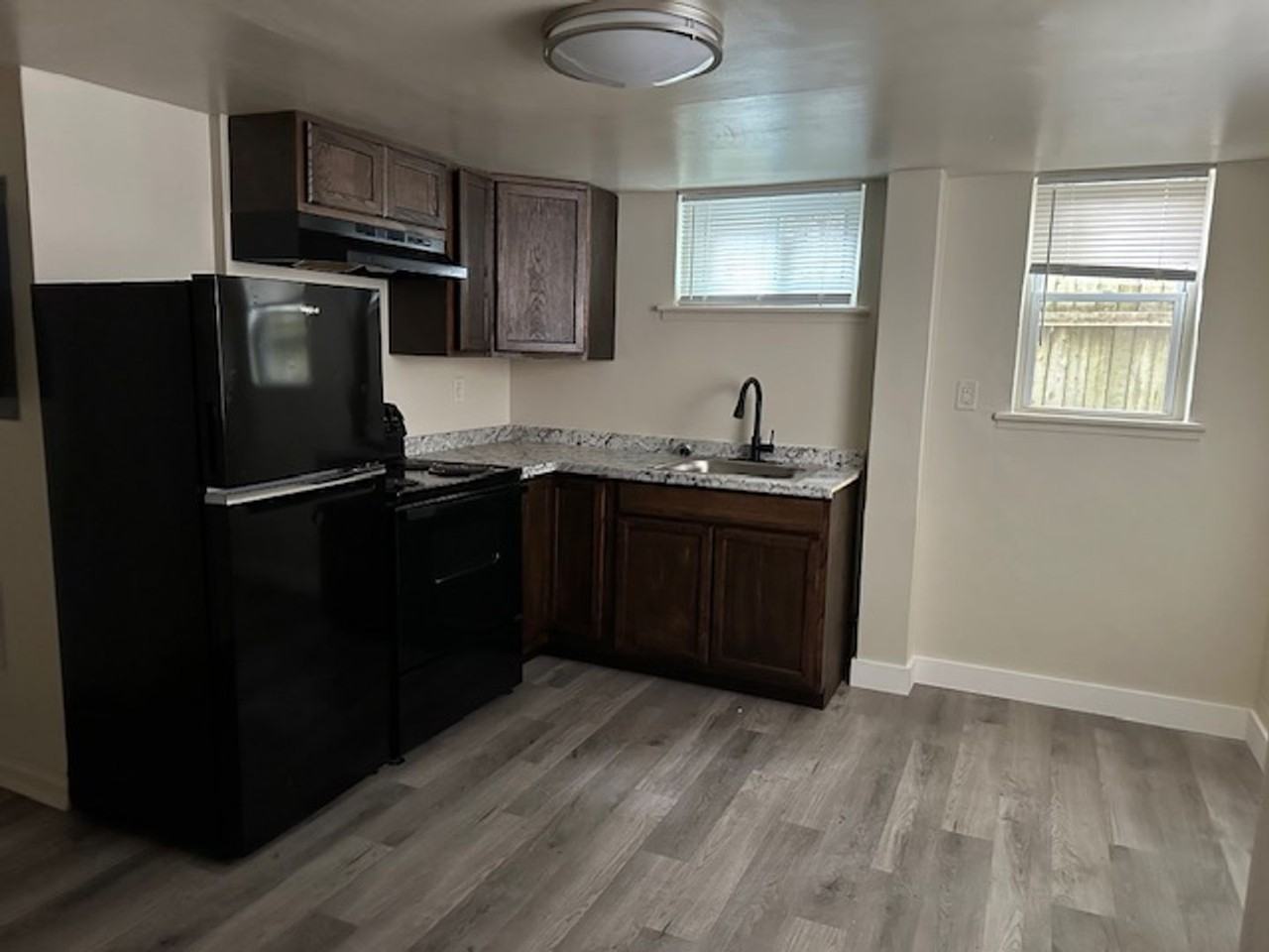 1936 Walnut St #4 - Photo 2 of 5