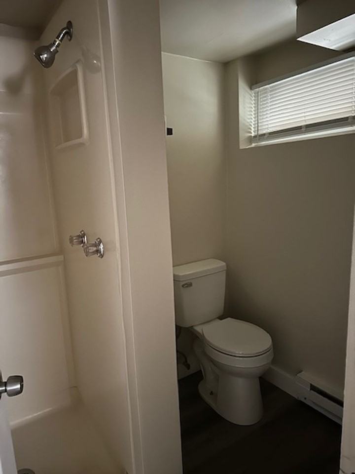 1936 Walnut St #4 - Photo 4 of 5