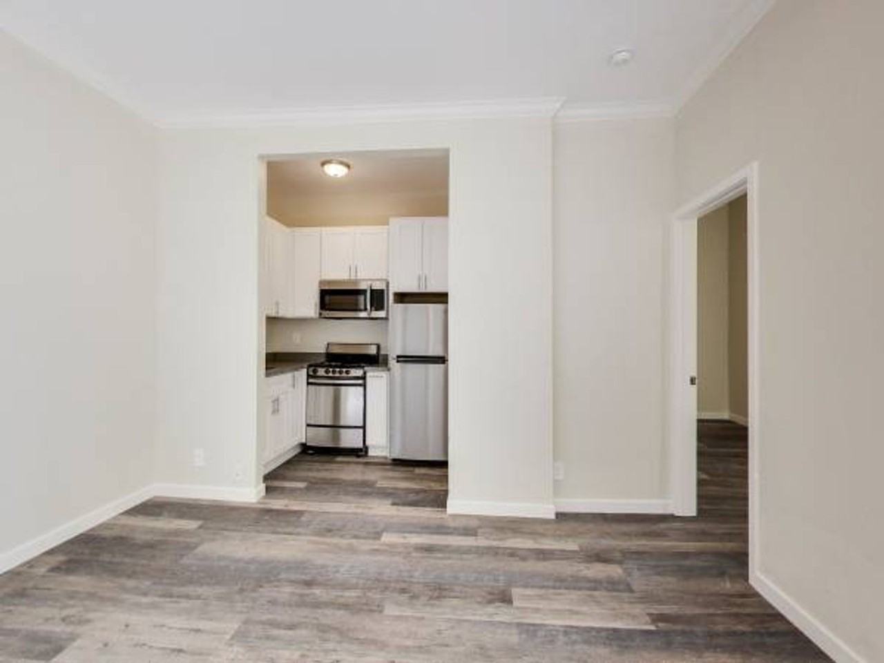 2228 Union St #207 - Photo 4 of 11