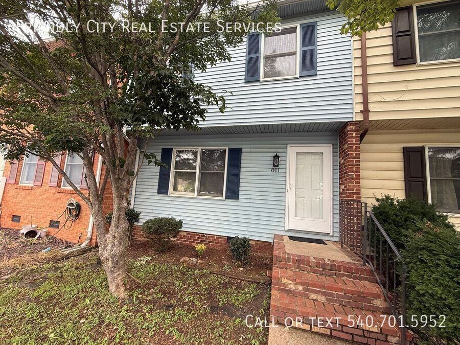 811 Vine St - Photo 2 of 17