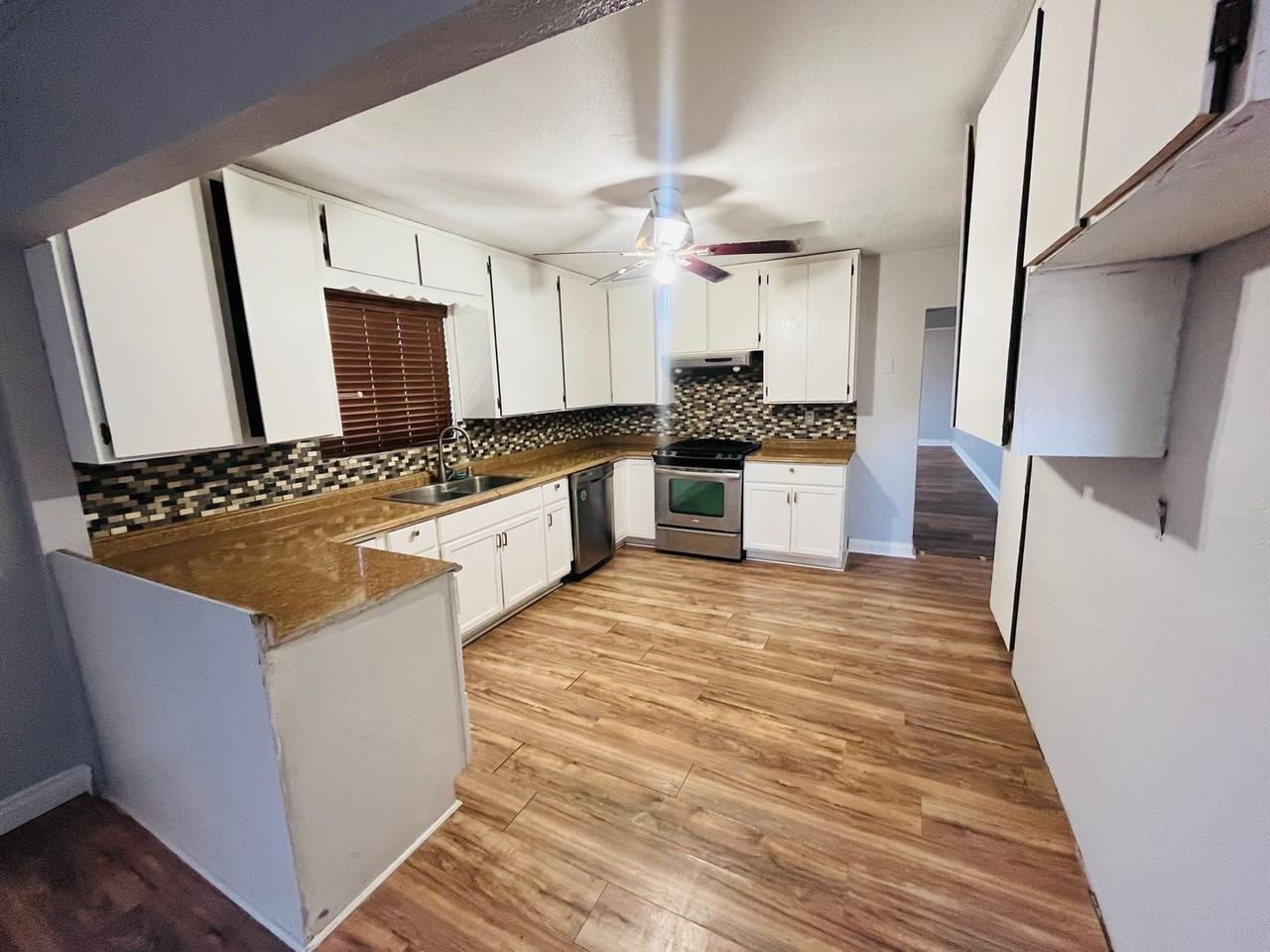 34476 Western Dr - Photo 2 of 14