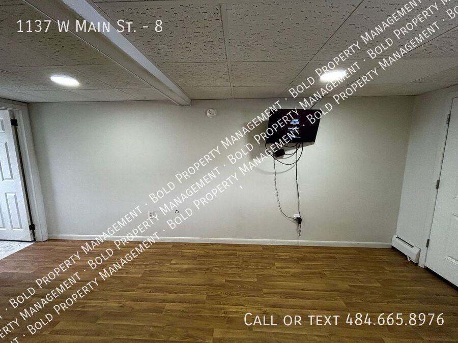 1137 W Main St #8 - Photo 4 of 9