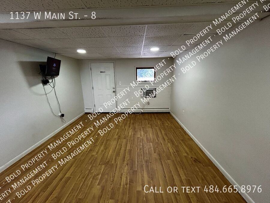 1137 W Main St #8 - Photo 5 of 9
