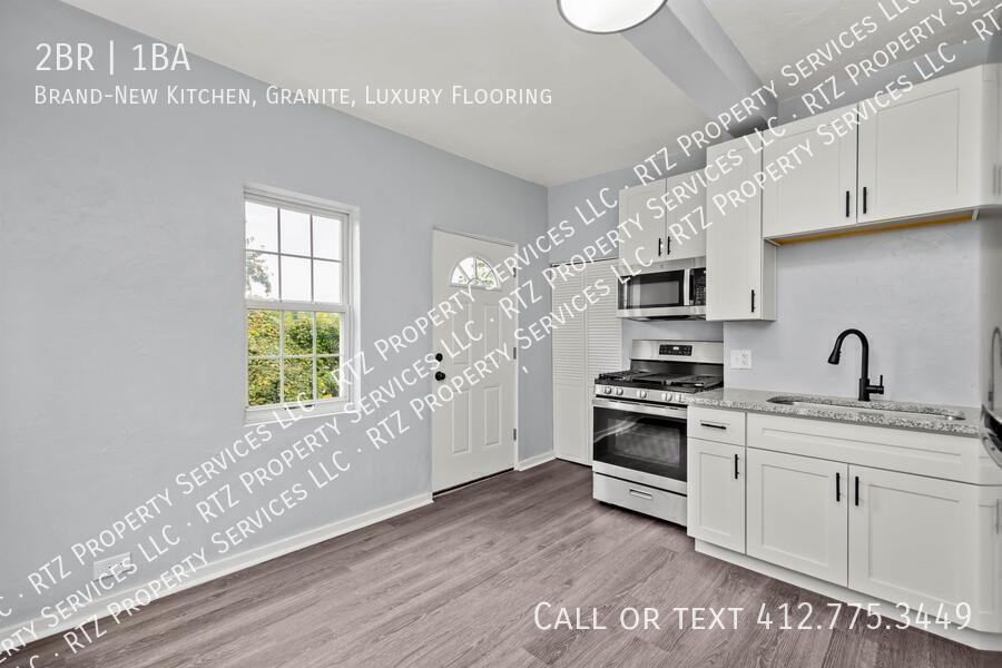 904 Hilltop St #B - Photo 4 of 28