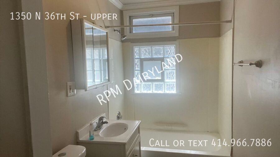 1350 N 36th St - Photo 6 of 10