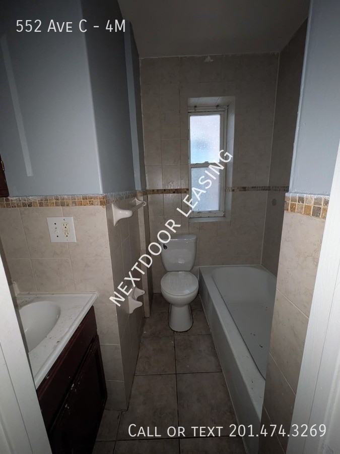 552 Avenue C #4M - Photo 3 of 8
