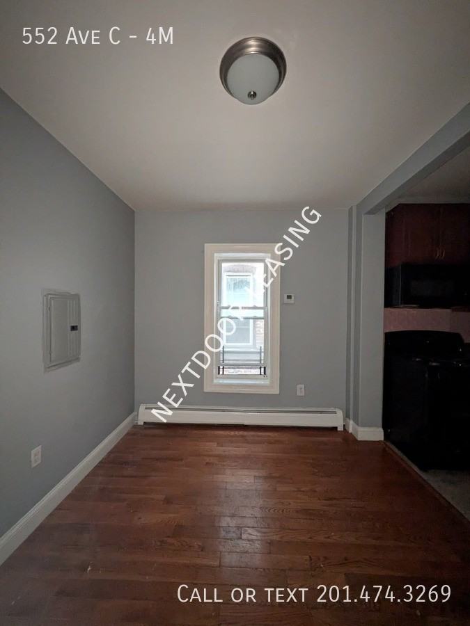 552 Avenue C #4M - Photo 6 of 8