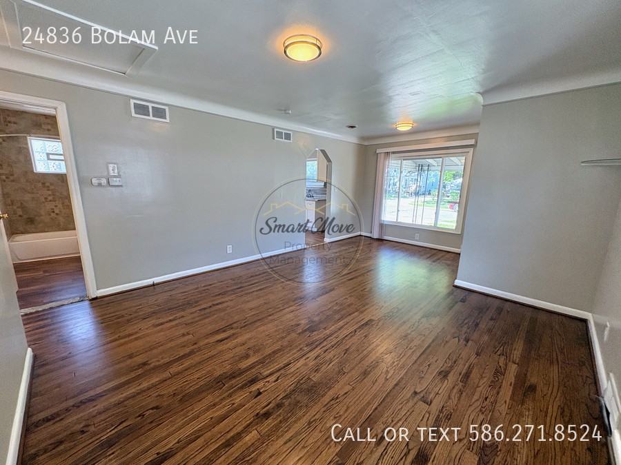 24836 Bolam Ave - Photo 3 of 14