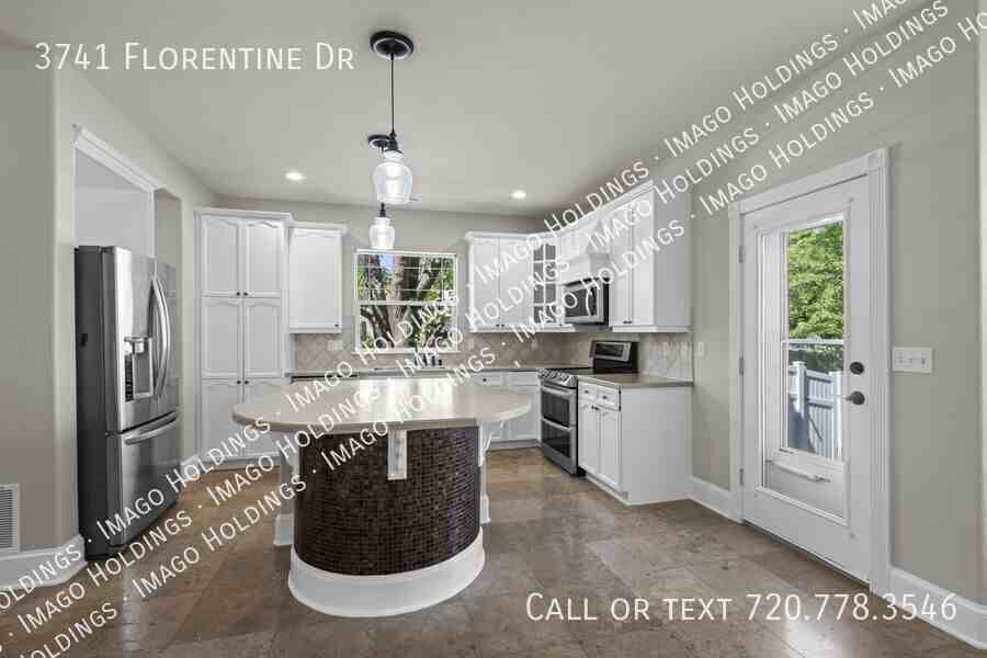 3741 Florentine Dr - Photo 6 of 34