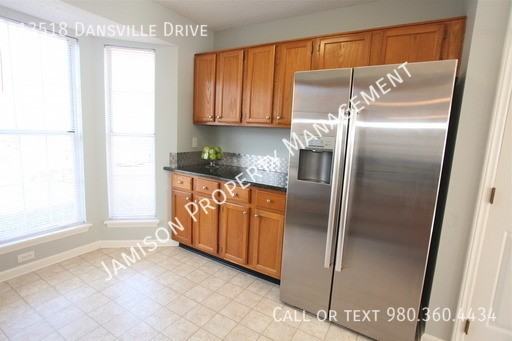 13518 Dansville Dr - Photo 4 of 19