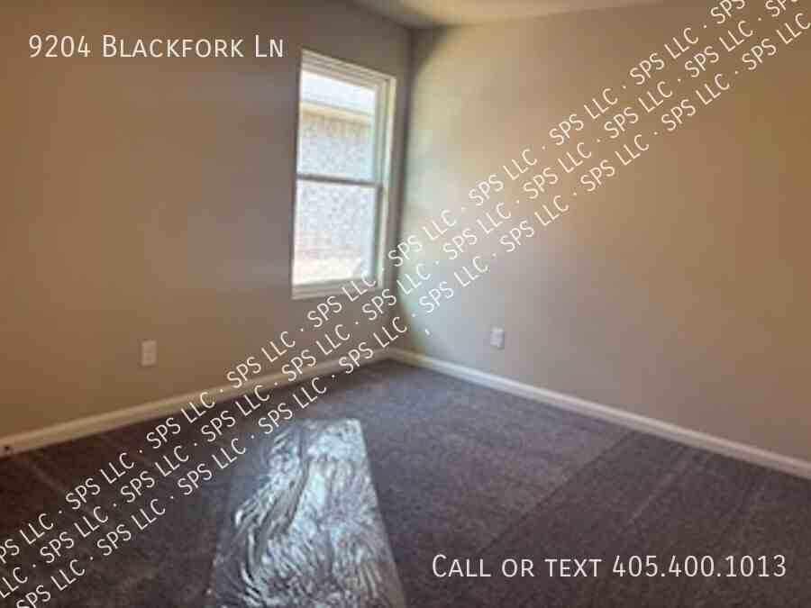 9204 Blackfork Ln - Photo 5 of 16