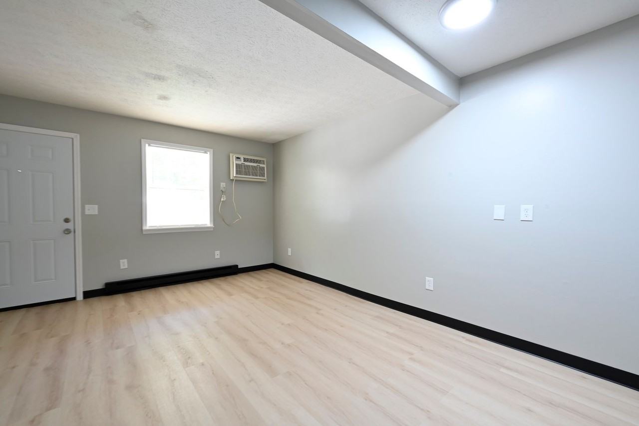 26 Sunnyslope Dr #26K - Photo 3 of 13