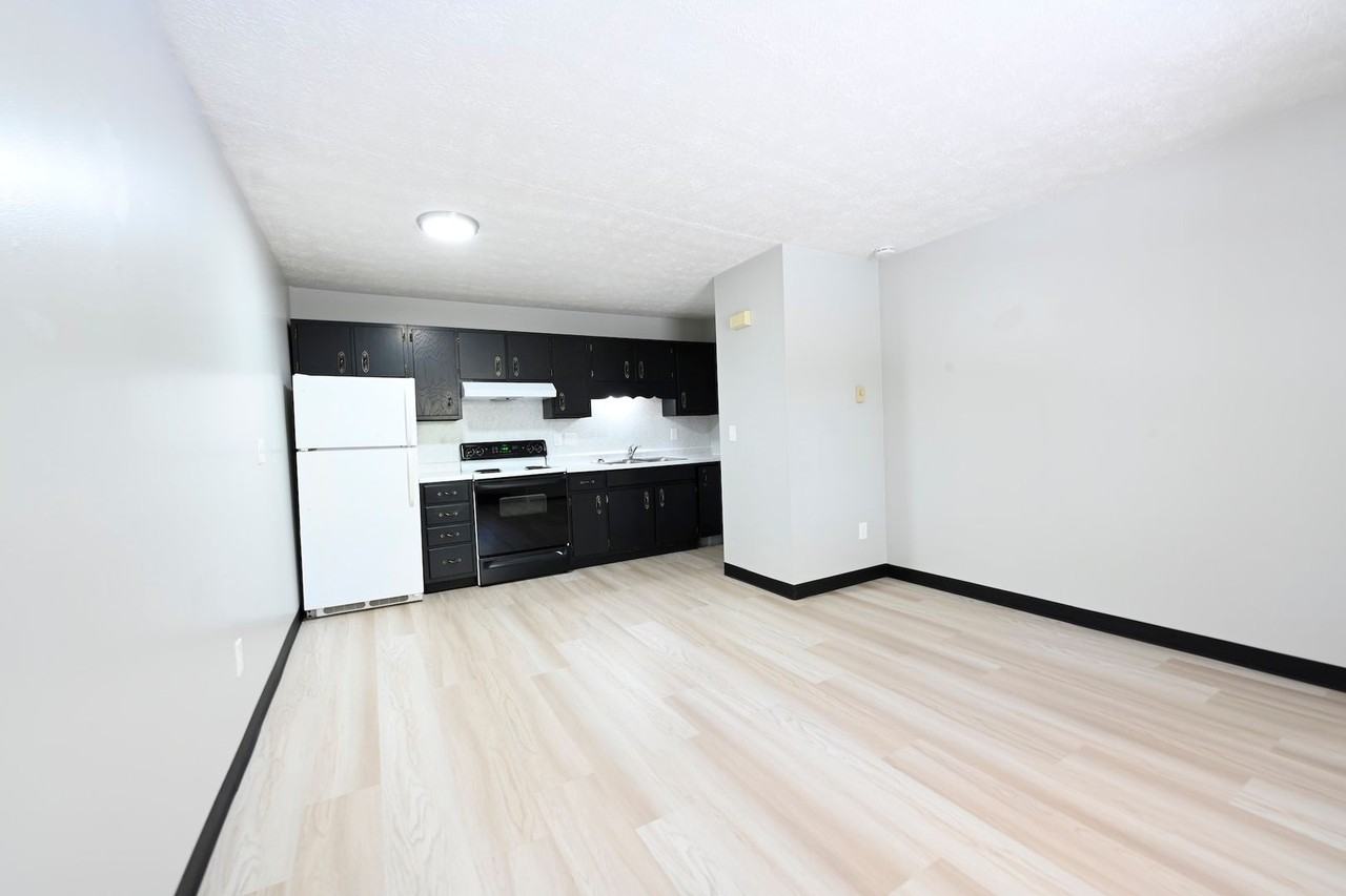 26 Sunnyslope Dr #26M - Photo 7 of 12
