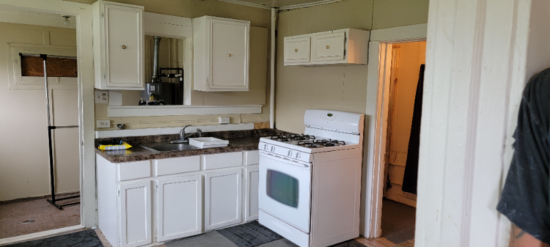 2023 Robinwood Ave - Photo 4 of 13