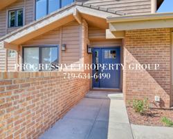 featured image of 1120 Hill Cir