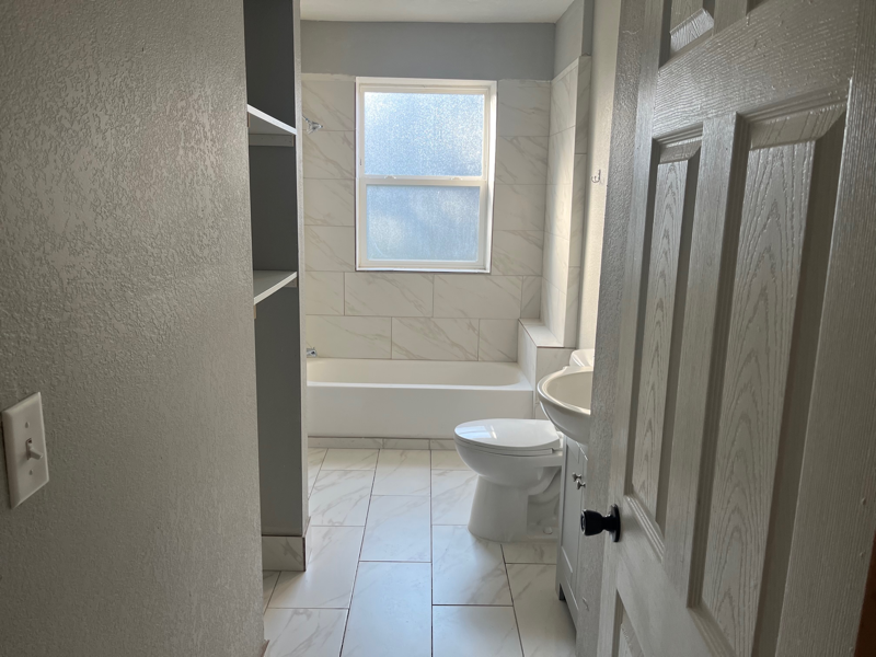 509 W High St #201 - Photo 7 of 19