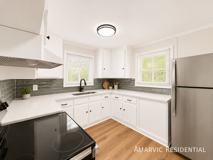 1107 College St #B - Photo 1 of 1