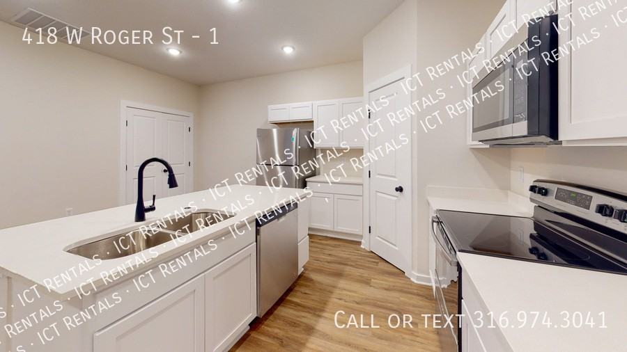 418 W Roger Ave #1 - Photo 6 of 47