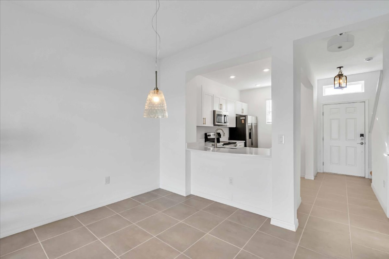 11747 Stonesmith Xing - Photo 3 of 20