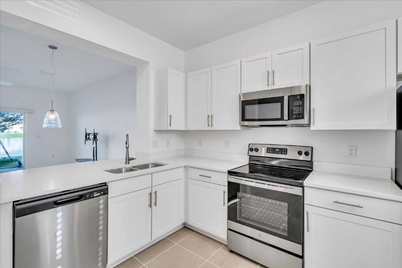 11747 Stonesmith Xing - Photo 5 of 20