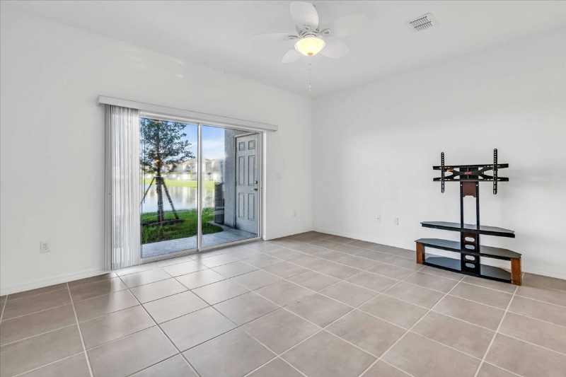 11747 Stonesmith Xing - Photo 7 of 20