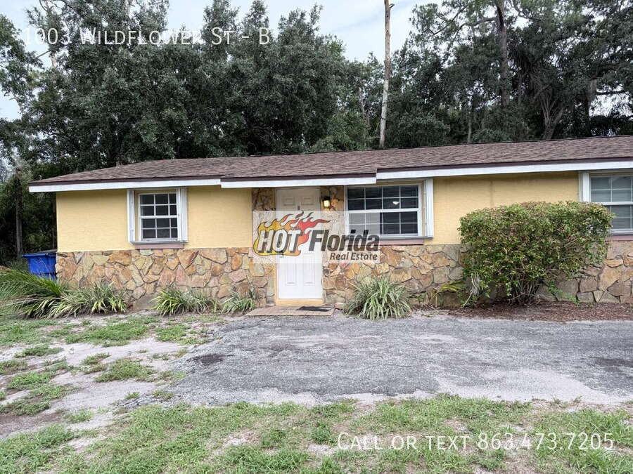 1003 Wildflower St #B - Photo 2 of 19