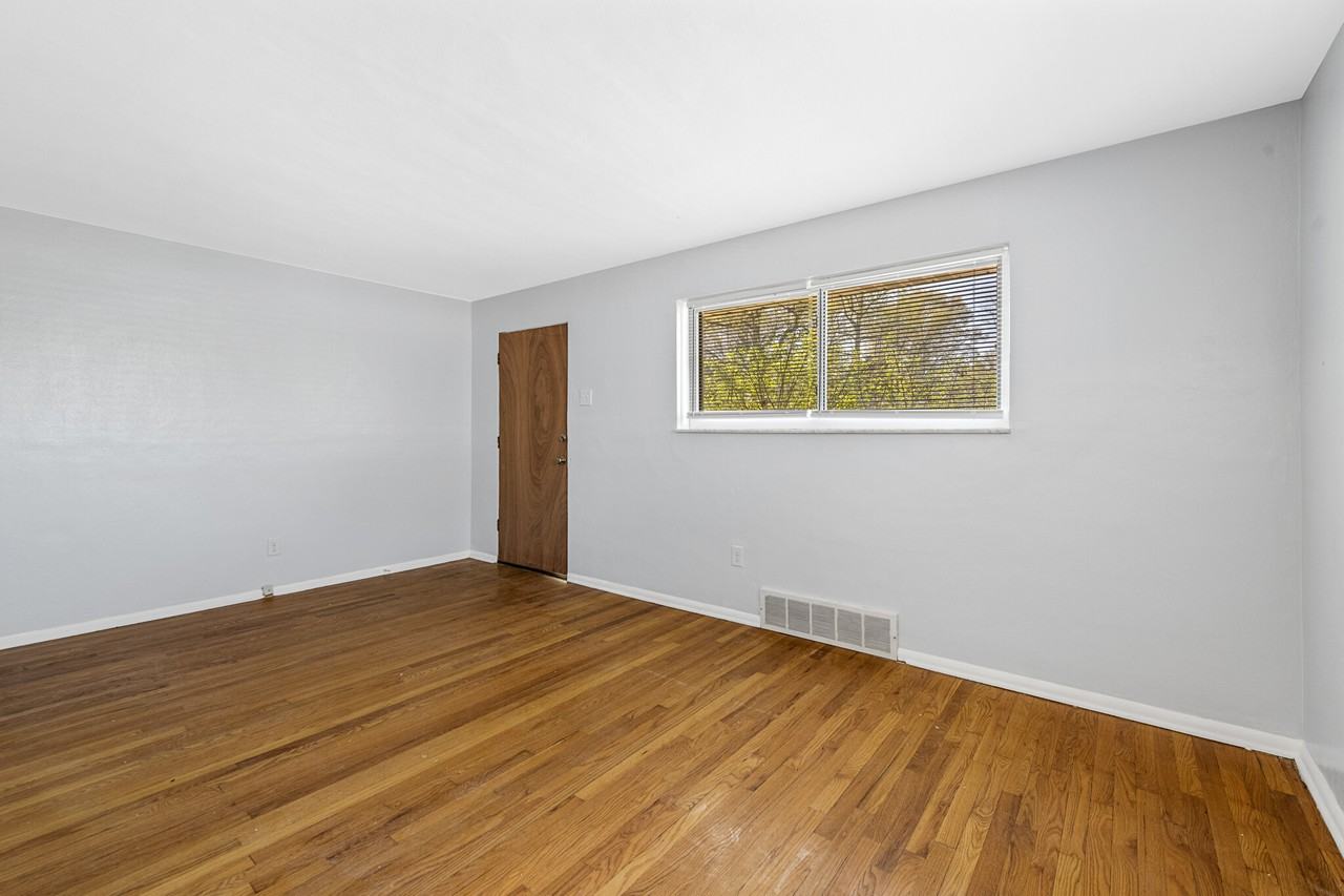 7608 Big Bend Blvd #A - Photo 3 of 14