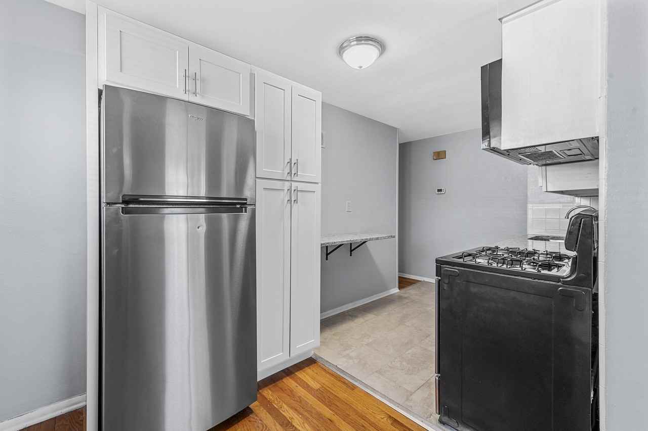 7608 Big Bend Blvd #A - Photo 4 of 14