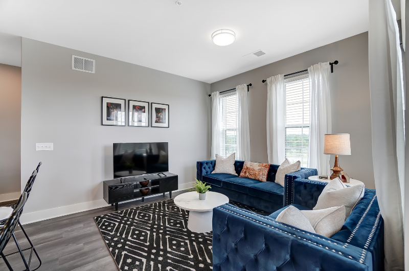 2875 Olentangy River Rd #509 - Photo 3 of 18