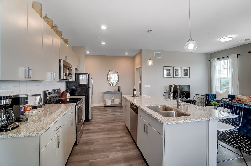 2875 Olentangy River Rd #509 - Photo 6 of 18