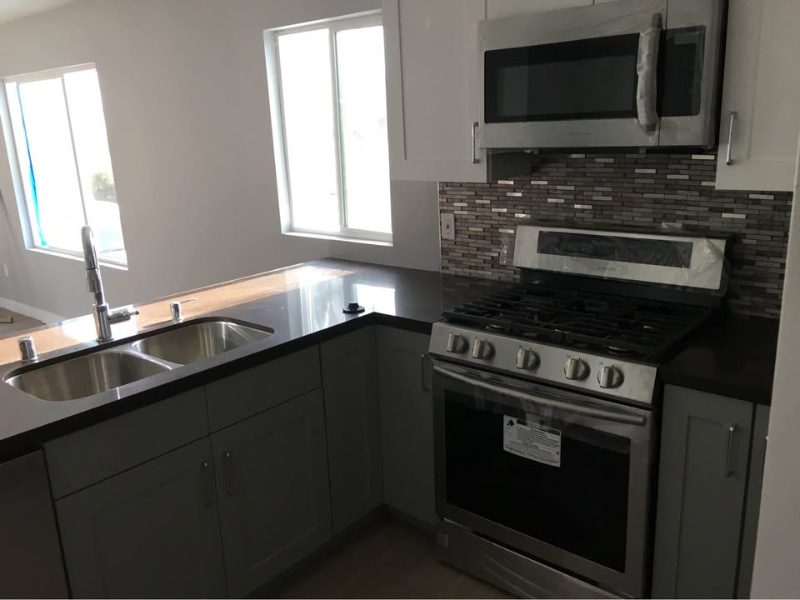 4203 Verdant St - Photo 5 of 17