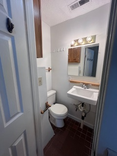 520 Oak St #3 - Photo 4 of 11