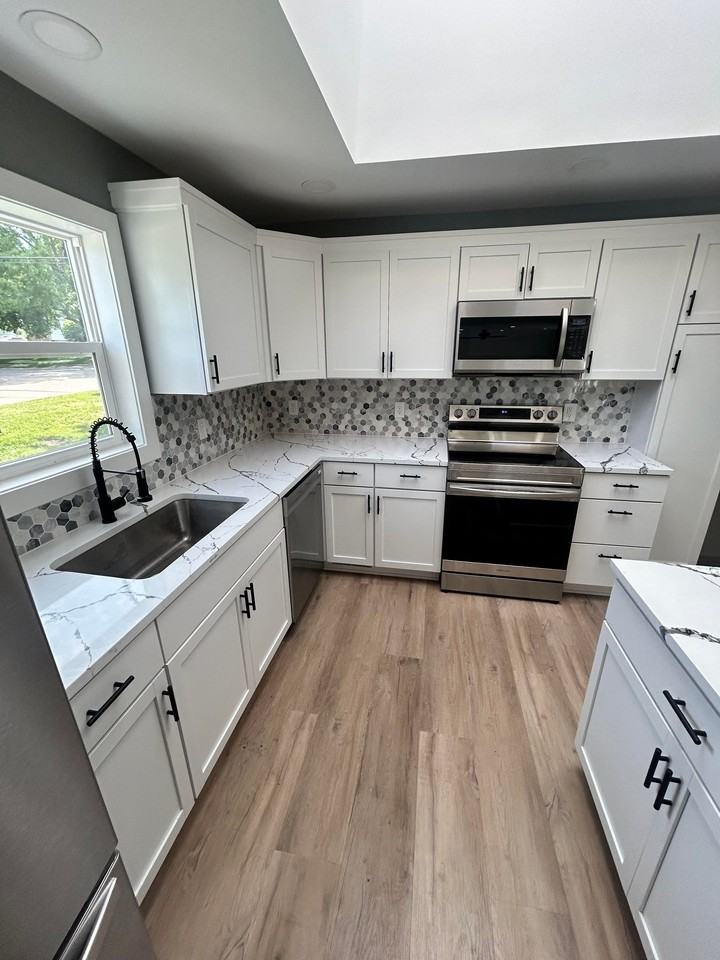 701 N 85th St - Photo 3 of 8