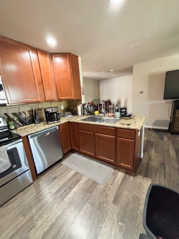 6107 Kochia Ct - Photo 3 of 9
